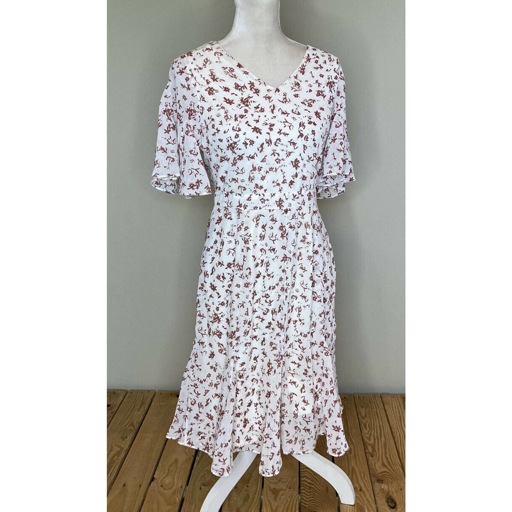 NWT Mimi + Daphne The Beck Dress Size Small White Floral Flounce Sleeve $49.99